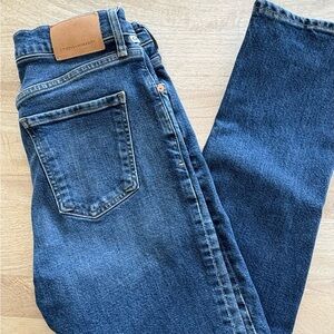 Citizens Of Humanity Women's Classic Dark Blue Straight-Leg Jeans